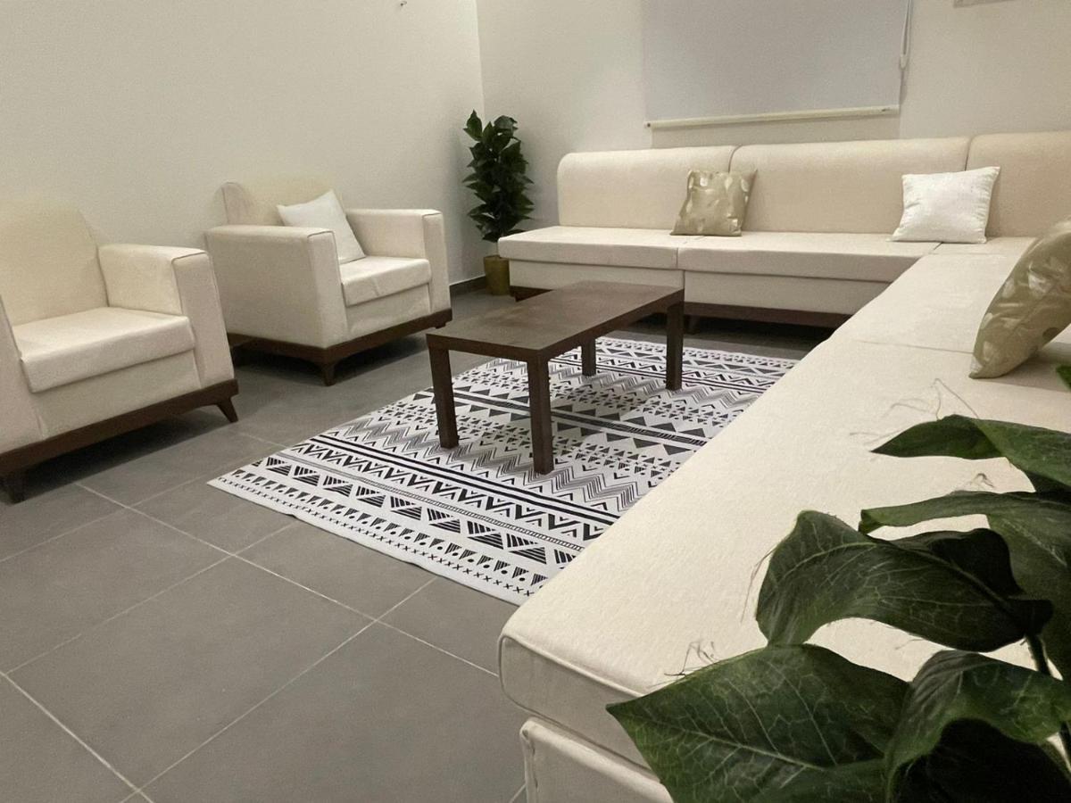 Ladan Apartment 알 울라 외부 사진
